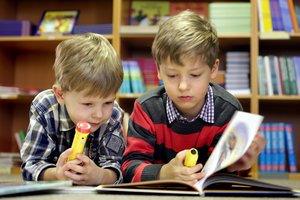 Literatūros specialistės atsakymai tėvams apie vaikiškas knygas: kiek, kokių ir kada reikia skaityti