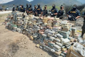 Hondūre policija atkasė pusantros tonos kokaino
