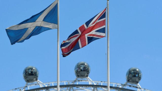 Svarbūs Škotijos parlamento rinkimai: rezultatų laukia visa Jungtinė Karalystė