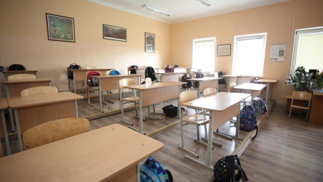 Parengtos rekomendacijas grįžtantiems į mokyklas: pamokos vyks nekeičiant kabinetų