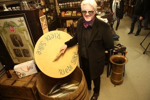 Kaune esančiame 6 metrų gylio bunkeryje – galimybė nusikelti į tarpukario parduotuves