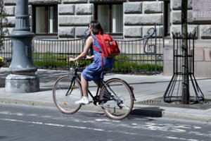 8 priežastys, kurios paskatins minti dviračio pedalus
