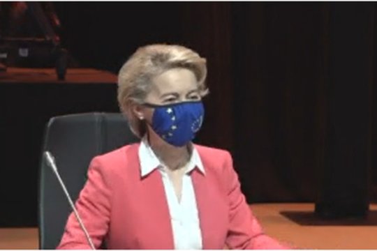 Europa užsitikrino 1,8 mlrd. „Biontech/Pfizer“ vakcinos dozių