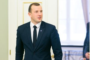 V. Sinkevičius: džiaugtis Lietuvos ekonomikos atsparumu dar anksti, nerimą kelia išaugęs nedarbas