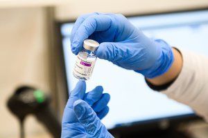 Dvi dienas Kauno rajonas „AstraZeneca“ vakcina skiepys visus norinčius