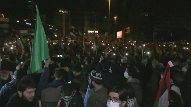 Tūkstančiai turkų susirinko protestui: smerkia Izraelio veiksmus prieš palestiniečius