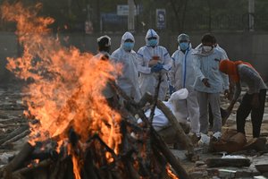 Indijoje mirčių nuo COVID-19 skaičius viršijo 250 000