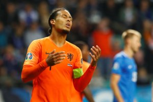 Smūgis Olandijos futbolo rinktinei: komandos kapitonas praleis Europos čempionatą