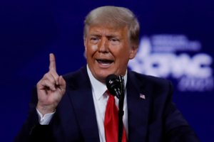 D. Trumpas smerkia J. Bideno „silpnumą“, suintensyvėjus smurtui tarp žydų ir palestiniečių