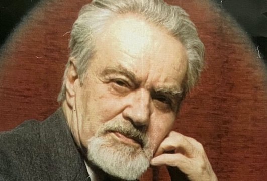 Petras, Julius ir Lukas Geniušai pristato dedikacijas Rimo Geniušo 100-mečiui