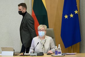 Vyriausybė apsisprendė: Lietuva dovanos 200 tūkst. „AstraZeneca“ vakcinos dozių Ukrainai, Gruzijai ir Moldovai