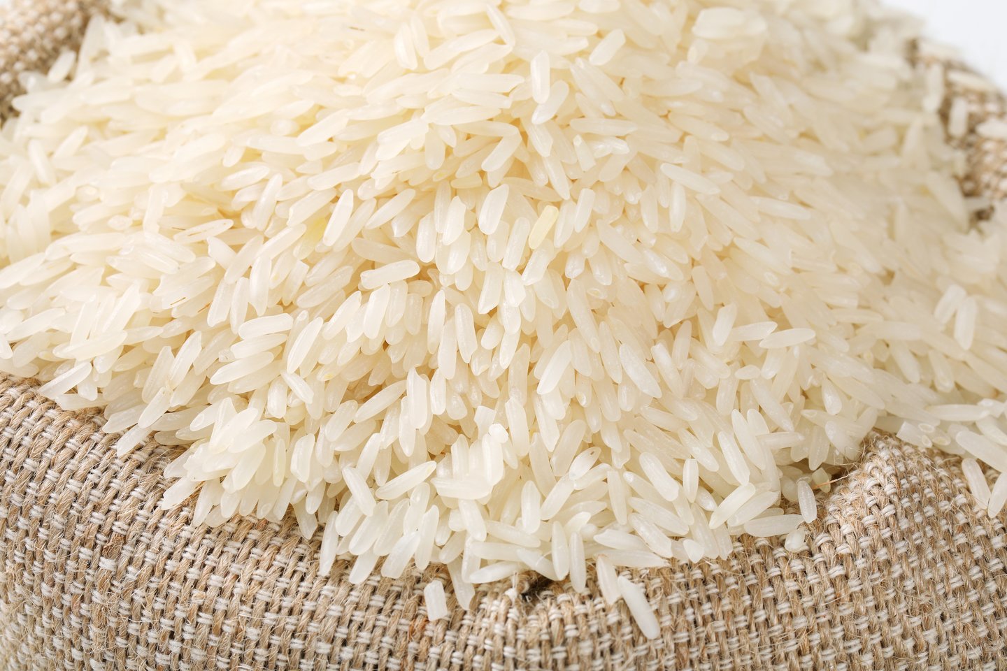  Greitai paruošiamuose ryžiuose plastiko dar daugiau - net 13 miligramų mikroplastiko 100 gramų ryžių.<br>Alena Dvorakova nuotr.