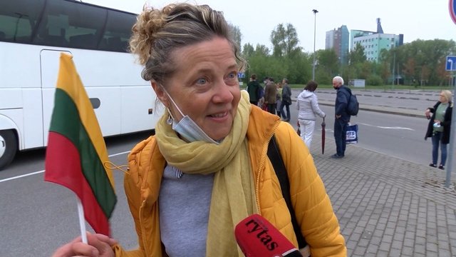 Vaizdai iš Klaipėdos: kaip pajudėjo Šeimų maršo kolona ir ką sakė dalyviai