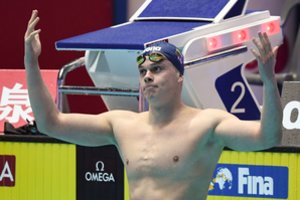 Įspūdingai 300 metrų plaukęs D. Rapšys galiausiai vos ne vos prasimušė į Europos čempionato finalą