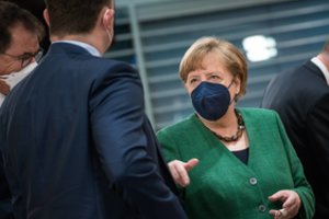 A. Merkel kalbėdama su B. Netanyahu išreiškė „solidarumą“ su Izraeliu