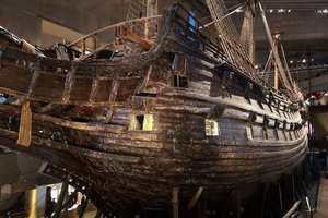 Vienas galingiausių karo laivų istorijoje – kuris paskendo po 20 minučių nuo pirmojo išplaukimo