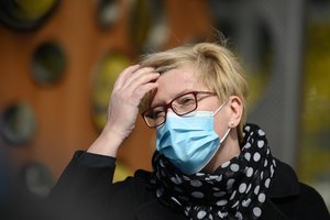 I. Šimonytė pažėrė neginčijamų faktų apie gerėjančią COVID-19 situaciją ir skiepus
