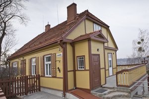 Kviečia nemokamai pasivaikščioti po skulptoriaus Juozo Zikaro namus, pamėgtus Kauno elito