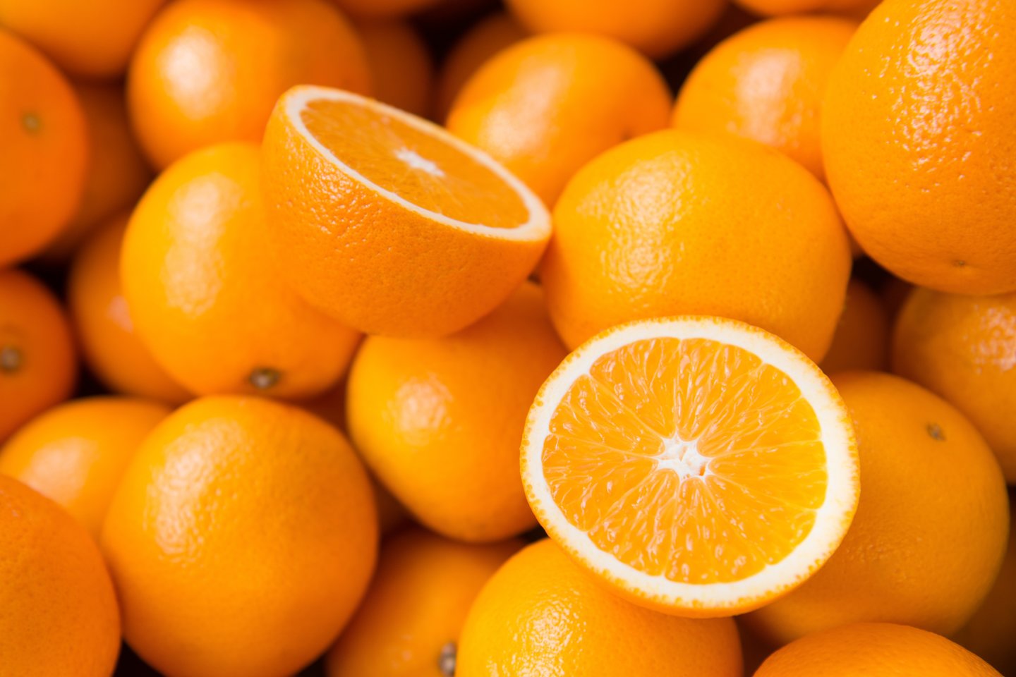 Viename apelsine yra vienos dienos vitamino C dozė.<br>123rf nuotr.