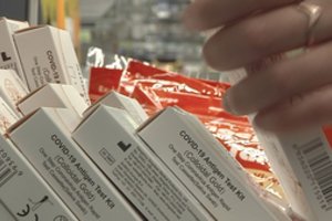 Pasitikrinkite, ar įsigijote greitąjį antigeno testą, kuris tinkamas atlikti namuose