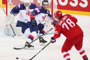 Rusijos ledo ritulininkai sudaužė britus, o rusų žvaigždės jau šaiposi: „Jie varžovai mums futbole, bet ne ant ledo“