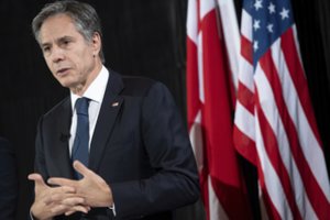 JAV pasiuntė griežtą žinią Baltarusijai dėl nutupdyto lėktuvo, ragina paleisti R. Pratasevičių