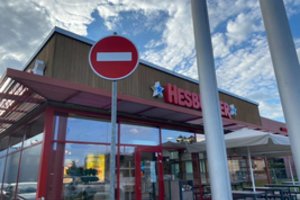 Kaune mėsainį užsisakęs vyras net išsigando: „Nenormalu tokius vaizdus pamatyti mieste“