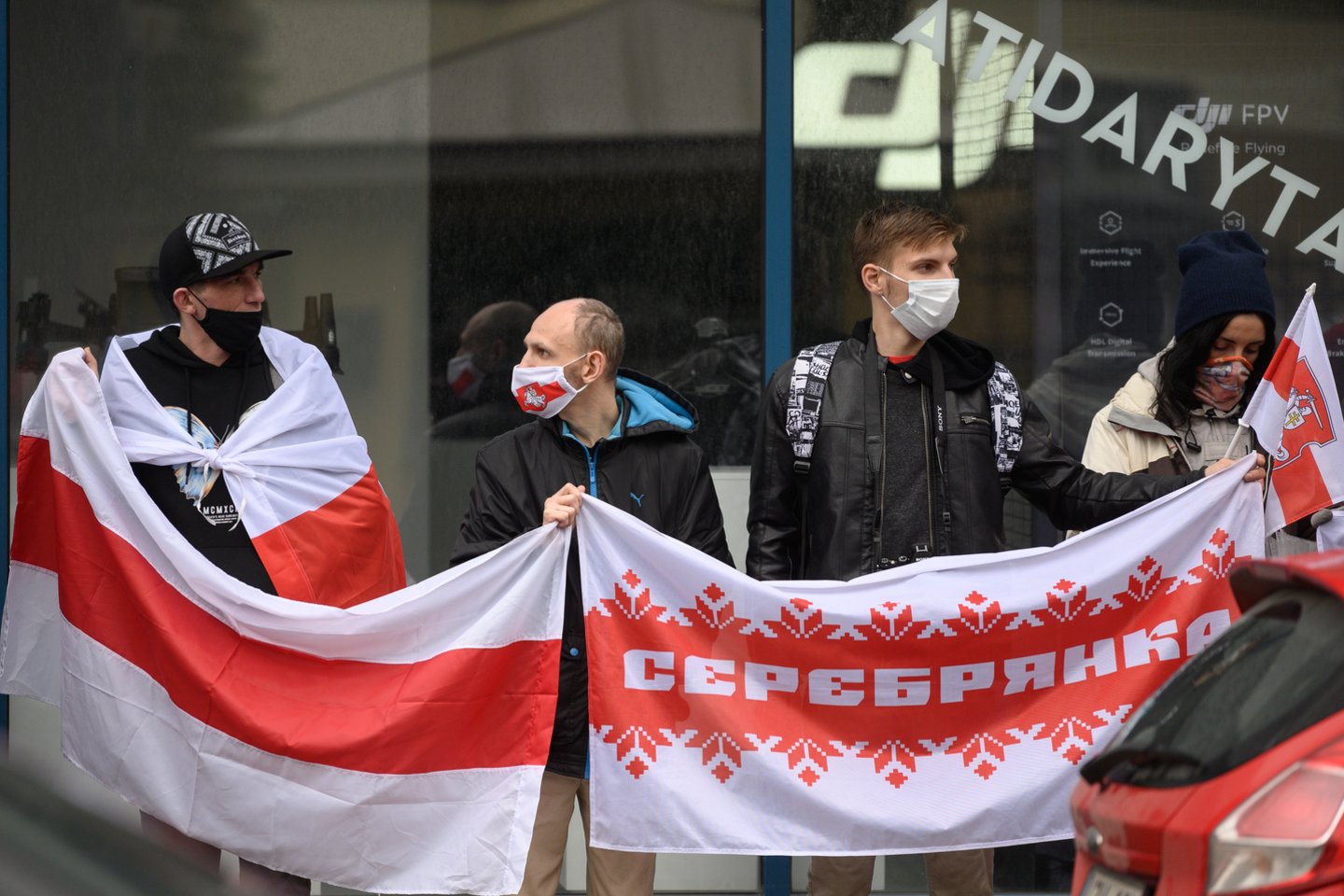  Akcija prie Baltarusijos ambasados Vilniuje.<br> V.Skaraičio nuotr.