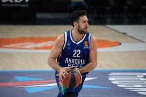 Neeilinis įvertinimas: Vasilije Micičius tapo naudingiausiu šio sezono Eurolygos krepšininku