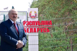 Lėktuvą nutupdžiusiam Minskui ES sankcijos gali būti itin skausmingos – tai sukeltų rimtą krizę 