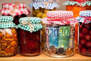 Psichologai patarė, kaip apsipirkti protingai, kad nereikėtų išmesti maisto