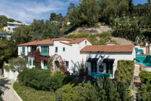 Aktorius L. DiCaprio mylimiausiai moteriai įteikė 7 mln. dolerių vertą dovaną