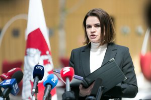 S. Cichanouskaja: Minskas baltarusius spaudžia per vaikus, įkalina nepilnamečius