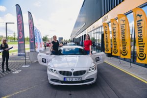 Vilniuje startavo tarptautinis „Press ralis“: dėl pergalės susikaus 70 ekipažų