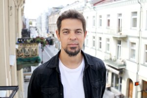 „Daddy Was A Milkman“ kalendorinę vasarą pasitinka su antra lietuviška daina