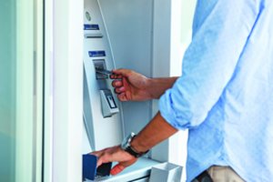 Ekspertai sklaido mitus: kredito kortelių galimybių daug, tik ar visas jas žinome?