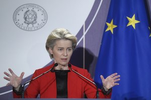 Europos Komisijos pirmininkė Ursula von der Leyen ragina Baltarusijos lyderį „pakeisti kursą“