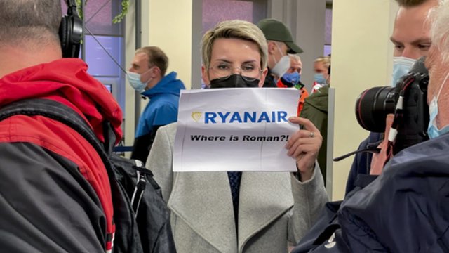 Lietuvos teisėsauga pažėrė kritikos „Ryanair”: tyrimas galėtų vykti greičiau