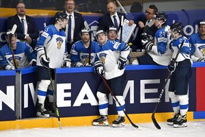 Arti ketvirtfinalio: pasaulio ledo ritulio čempionate Rygoje keturios rinktinės iškovojo po 4-ąją pergalę