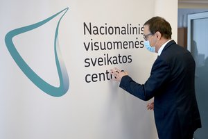 NVSC vadovo kėdės siekė šeši pretendentai, reikalavimus atitiko keturi