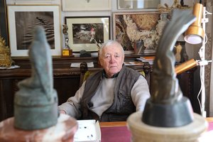 Erotinėmis nuotraukomis išgarsėjusiam Rimantui Dichavičiui vienatvę praskaidrina kaimynės blynai