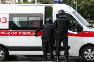 Politiniu kaliniu pripažintas S. Latypavas Minsko teisme bandė nusižudyti