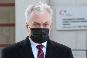 G. Nausėda kreipėsi dėl neblaivaus prie vairo įkliuvusio LAT teisėjo atleidimo