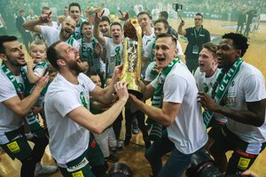 LKL finalai: „Žalgiris“ dominuoja, bet keli rekordai dar priklauso „Lietuvos rytui“
