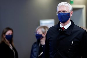 Permainos Latvijoje – valdančiąją koaliciją paliko viena iš partijų