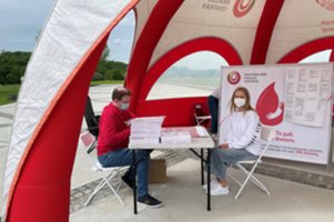 Didelio populiarumo sulaukusi skiepijimo akcija penktadienį bus Lentvaryje – paruoš 1 tūkst. vakcinų