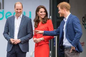 Catherine Middleton dėdė prabilo apie įtampa karališkoje šeimoje ir konfliktą