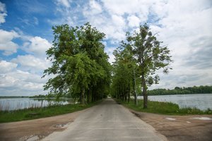 Situacija prie dviejų pakaunės rajonų ribos: nesutaria, kas tvarkys bevardį kelią