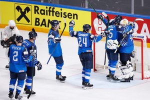Šansas apginti titulą: Suomija žengė į pasaulio ledo ritulio čempionato finalą