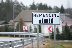 Nemenčinės gyventojai kenčia nemalonius kvapus: taršos šaltinis dar nerastas